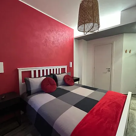 Bed & Breakfast Rosso Relativo *
