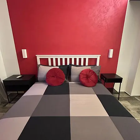 Bed & Breakfast Rosso Relativo *