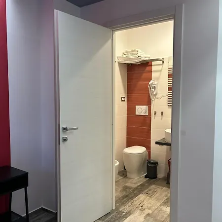 Rosso Relativo Bed & Breakfast 3*