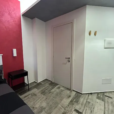 Bed & Breakfast Rosso Relativo *