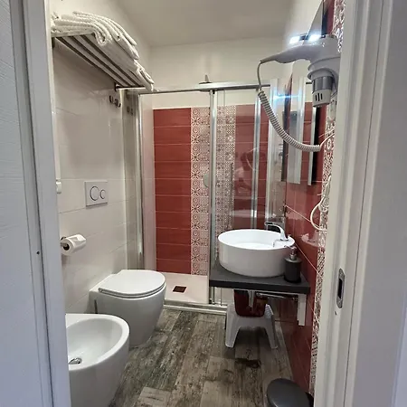 Rosso Relativo Bed & Breakfast 3*